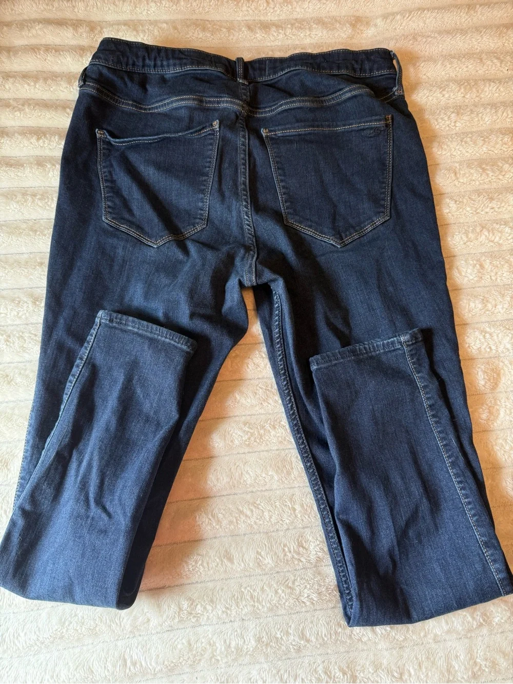 Hollister Dark Indigo Skinny Jeans - Picture 3 of 3